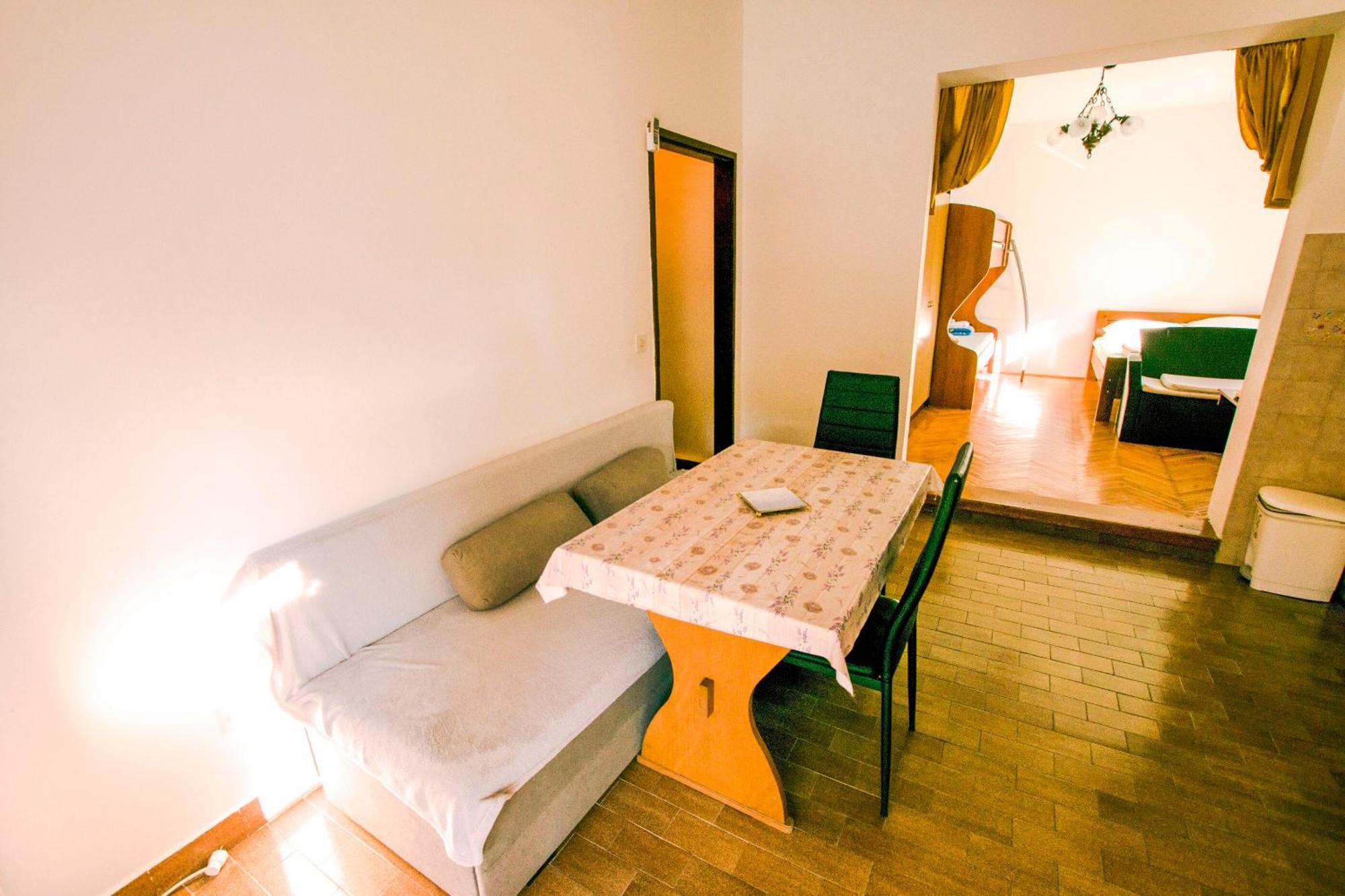 Apartment Marin Tkon Esterno foto