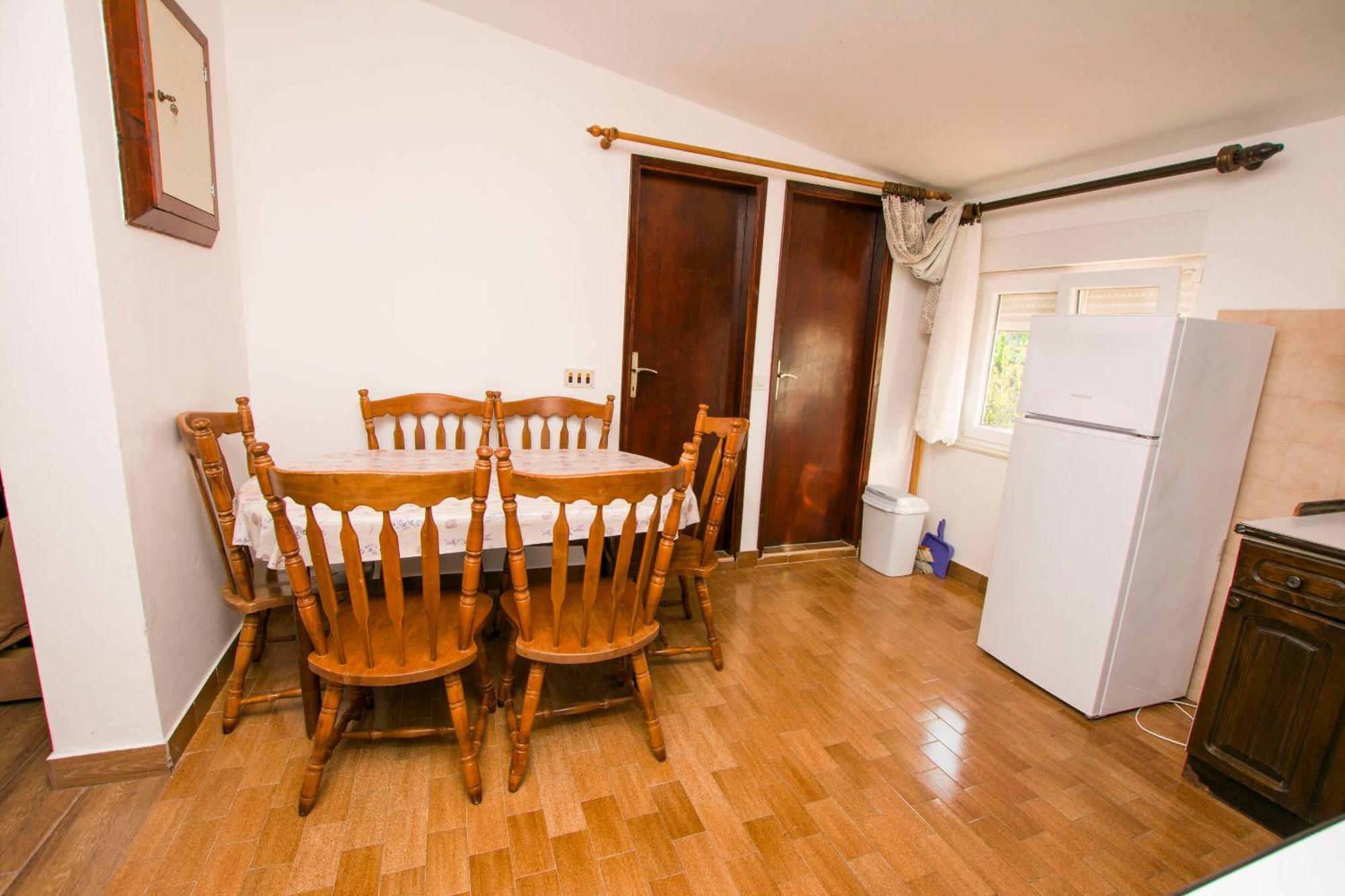 Apartment Marin Tkon Esterno foto